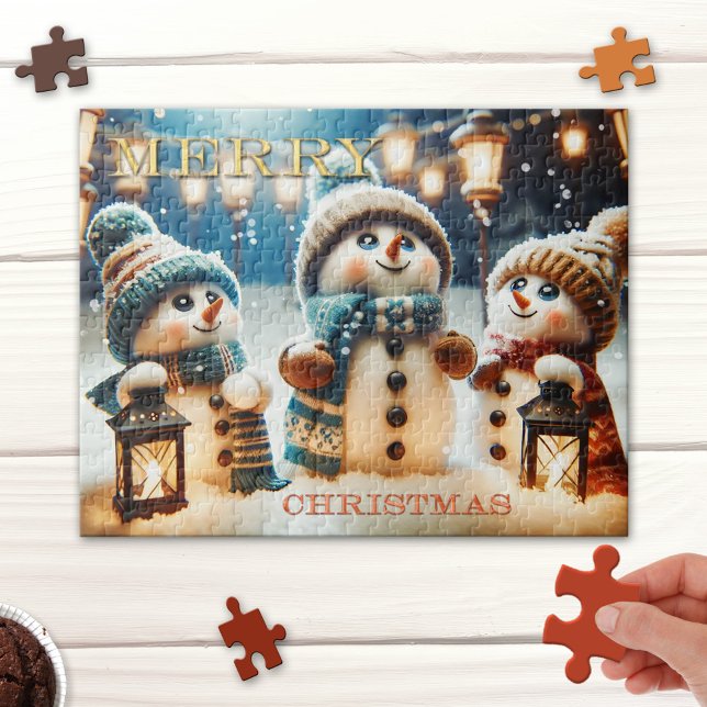 Cute Whimsious Lanterners Snögubbe-julpussel Pussel (Whimsical Christmas puzzle featuring cute snowmen watching as tiny snowflakes fall from the sky)