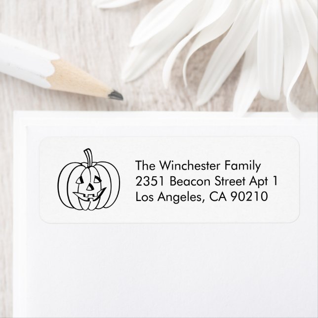 Cute white black carkin Halloween adress Returadress Etikett (Insitu)