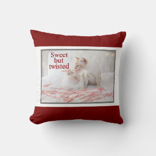 Cute White Cats and Polkagrisars Sweet but Twisted Kudde