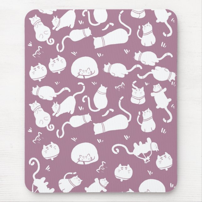 Cute White Cats Pattern on Mauve Background Musmatta (Framsidan)