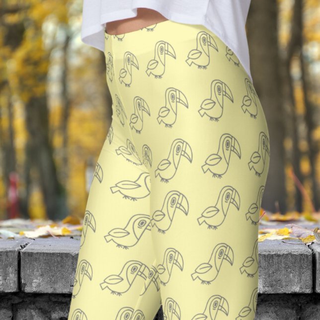 Cute White Cream Toucan Bird Mönster Leggings (Tocan Bird on Cream)