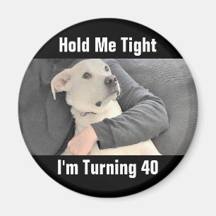 Cute White-Hund Skrämt att förvandla fyrtio nya fö Magnet