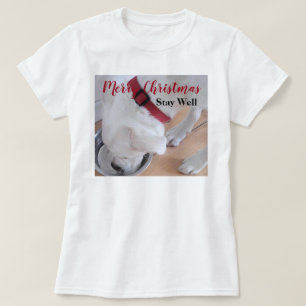 Cute White Puppy Hund Drinking Vatten Red-jul T Shirt