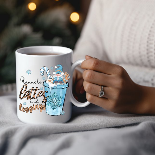 Cute Winter Gnome Flannels Lattes Leggings Kaffemugg (Cute Winter Gnome Flannels Lattes Leggings Coffee Mug)