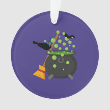 Cute Witch Kråka Tittar till en Bubbling Cauldron