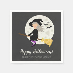 Cute Witch som flyger på ett rum Halloween fest Pappersservett