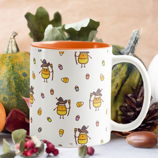 Cute Witchy Candy corn Halloween Mönster Två-Tonad Mugg (Add your coffee mug collection with our cute witch candy corn Trick or Treat )