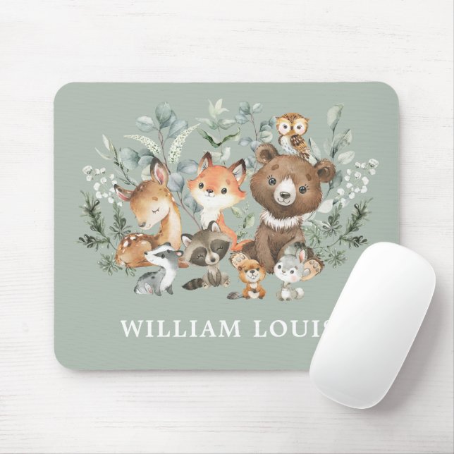 Cute Woodland Forest Animals Greenery Monogram Musmatta (Med mus)