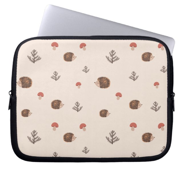 Cute Woodland Hedgehog & Mushroom Mönster Laptop Fodral (Framsidan)