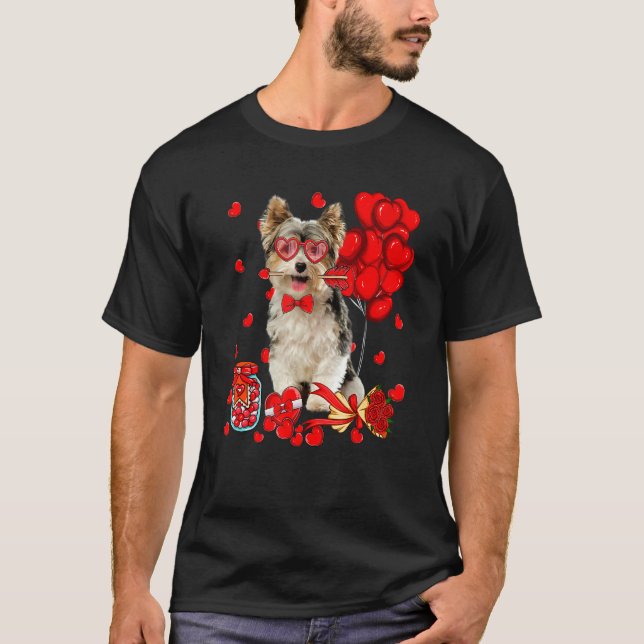 Cute Yorkshire Terrier Hund Heart Valentine Dag D T Shirt (Framsida)