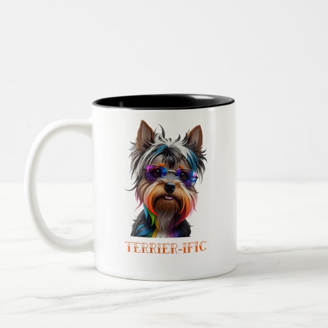 Cute Yorkshire Terrier Wearing Sunglasses Två-Tonad Mugg (Vänster)