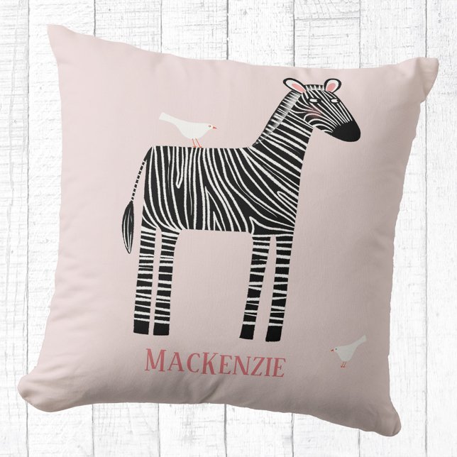 Cute Zebra Personlig  Rosa Kudde (Cute zebra personalized name blush pink throw pillow)