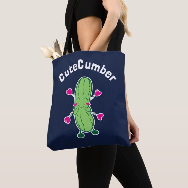CuteCumber Tygkasse (Närbild)