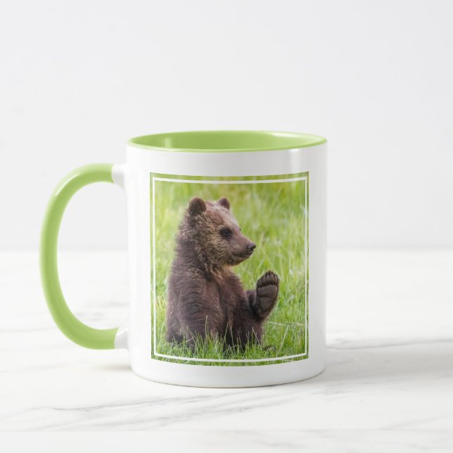 Cutest Baby Animals | Brown Bear Cub Wave Mugg (Vänster)
