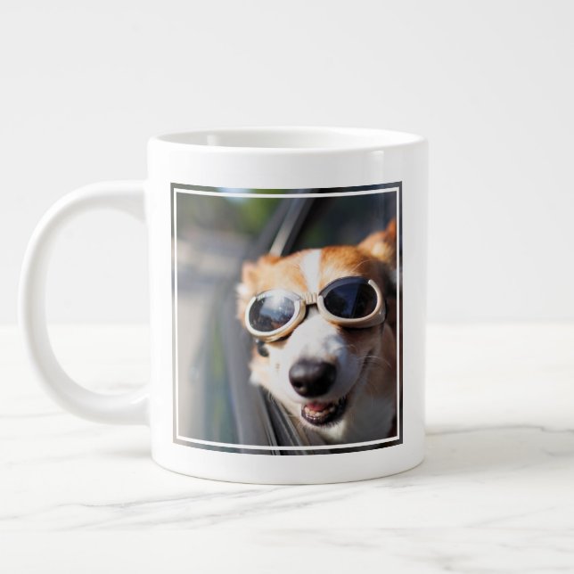 Cutest Baby Animals | Corgi Goggles in the Car Jumbo Mugg (Vänster)