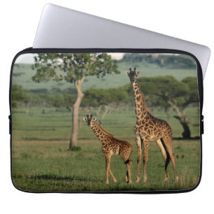 Cutest Baby Animals Giraffe Calf & Mama Laptop Fodral