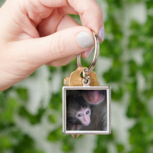 Cutest Baby djur Baby Macaque Monkey och Mor Fyrkantig Silverfärgad Nyckelring
