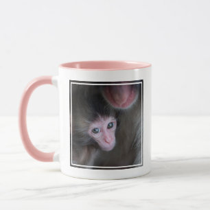 Cutest Baby djur Baby Macaque Monkey och Mor Mugg