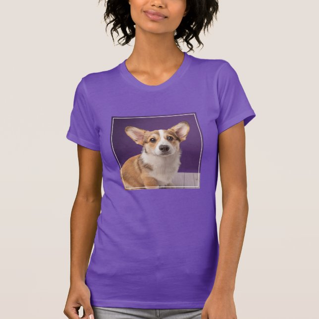 Cutest Baby djur | Corgi Puppy på Lila T Shirt (Framsida)
