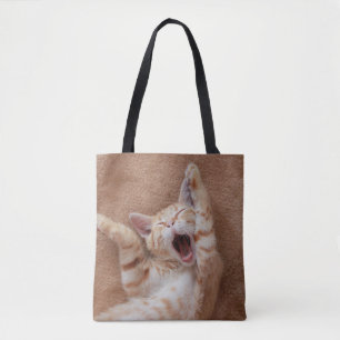 Cutest Baby djur   Ginger Kitten Yawning Tygkasse