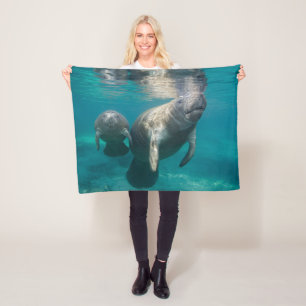 Cutest Baby djur   Manatee & Baby Fleecefilt