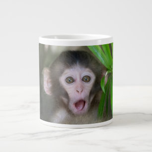 Cutest Baby djur Överraskad Snö Monkey Jumbo Mugg