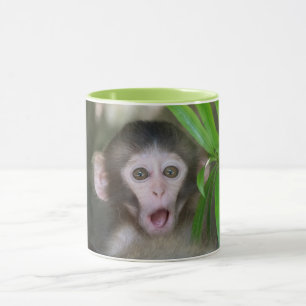 Cutest Baby djur   Överraskad Snö Monkey Mugg