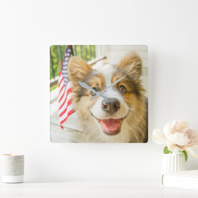 Cutest Baby djur | Patriotic Corgi Puppy Fyrkantig Klocka (Hem)