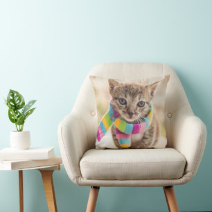 Cutest Baby djur Tabby Kitten Rainbow Scarf Kudde