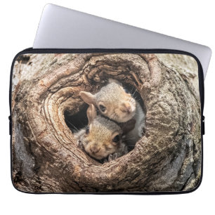 Cutest Baby djur Två unga ekorrar Laptop Fodral