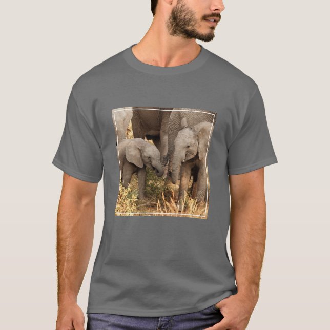 Cutest Baby djur | Två unga elefanter T Shirt (Framsida)
