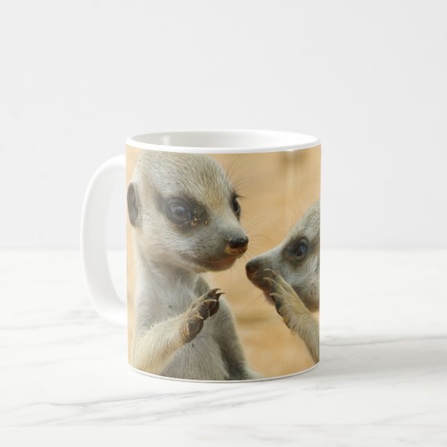 Cutest Baby djur | Två unga Meerkats Kaffemugg (Framsida vänster)