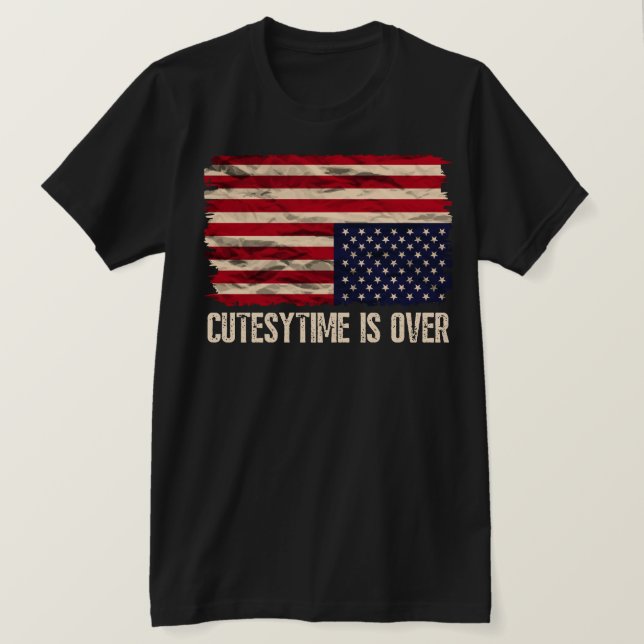 Cutesytime är över uppifrån och ned på den amerika t shirt (Design framsida)