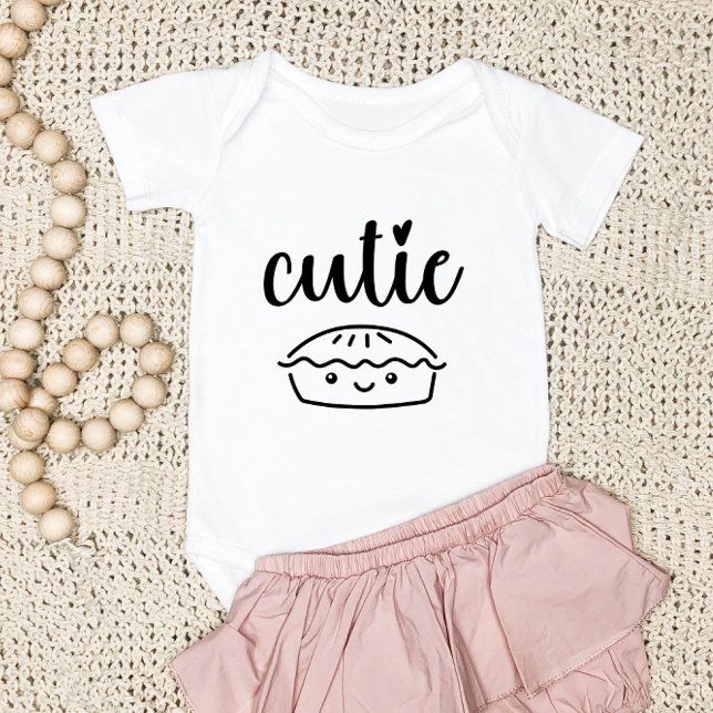 Cutie Paj | Fall Baby - Thanksgiving Baby Bodykost T Shirt (Skapare uppladdad)