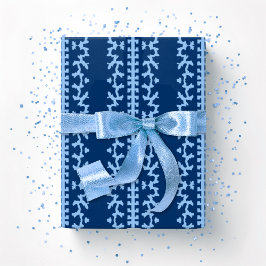 Cutwork Vine in Blue Indigo Presentpapper