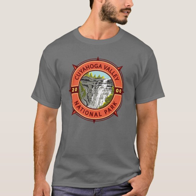Cuyahoga Valley nationalpark Retro Compass Emblem T Shirt (Framsida)