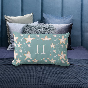 Cyan monogram av mörk av grönt i marulk lumbarkudde