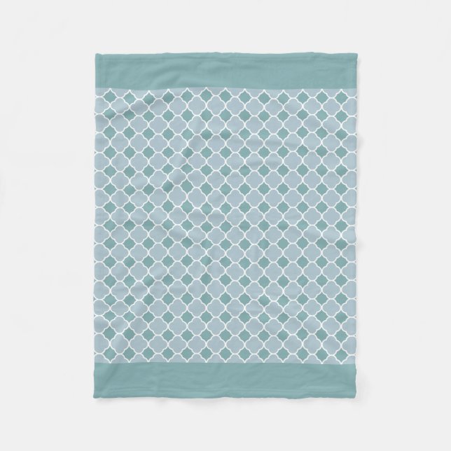 Cyan Quatrefoil Fleece Blanket (Framsidan)