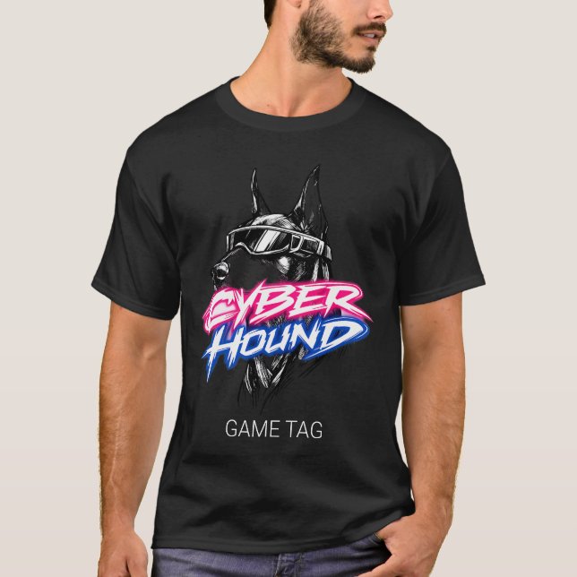 Cyber Hound Doberman Cyberpunk Graphic T-Shirt (Framsida)