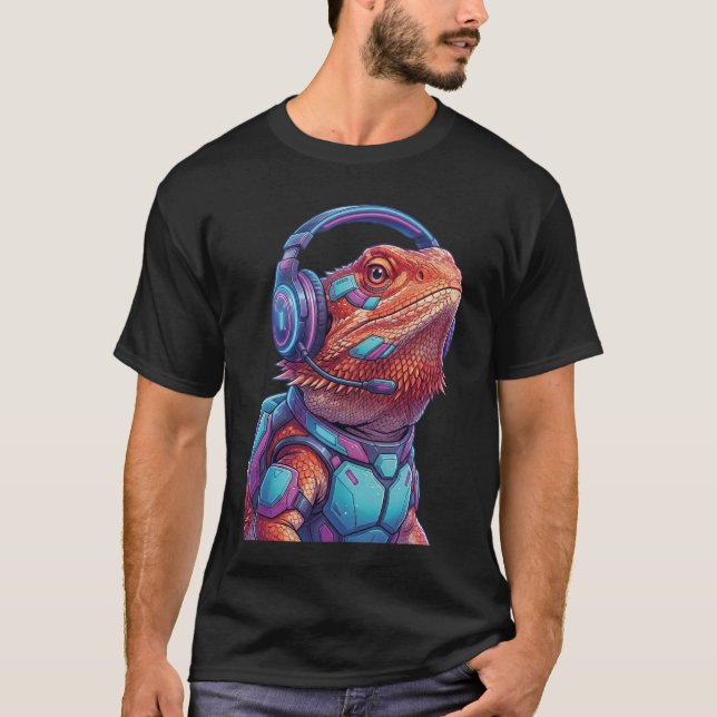Cyberpunk Bearded Dragon Gamer Neon Lizard T Shirt (Framsida)
