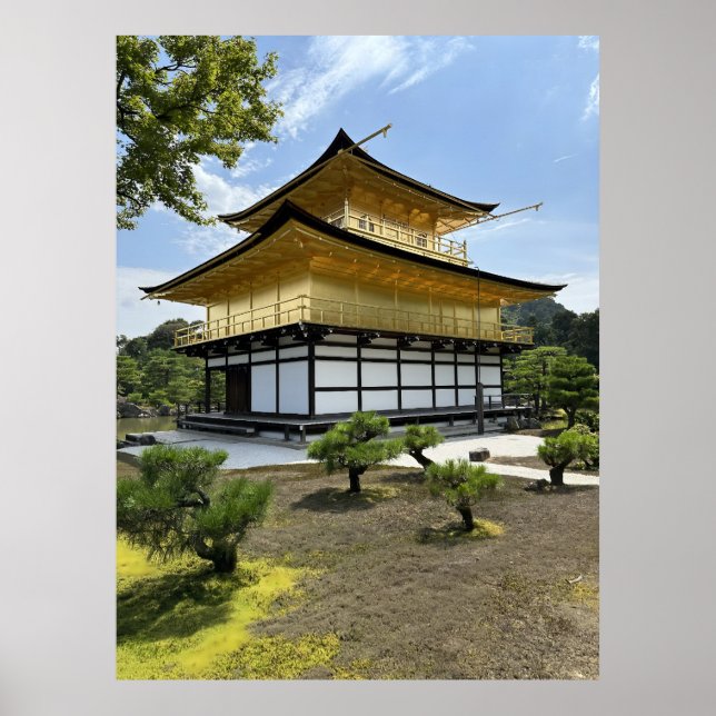 Cyberpunk Golden Pavilion Style Temple in Future Poster (Framsidan)