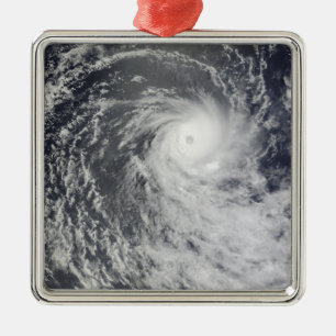 Cyclone Anja över den sydliga Indiska oceanen Julgransprydnad Metall
