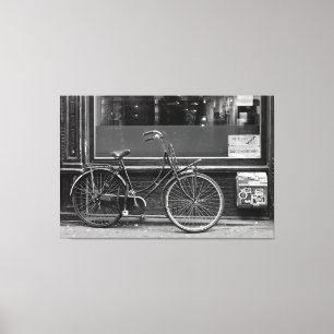 Cykel framför butiksfönster canvastryck