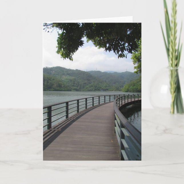 Cykelbrygga över Vatten Kort (Framsida)