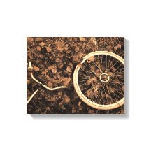 Cykeldelar med höst löv