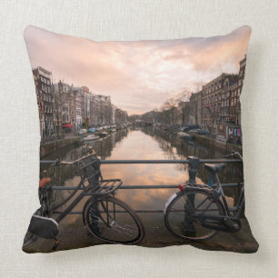 Cyklar på solnedgången i Amsterdam Kudde