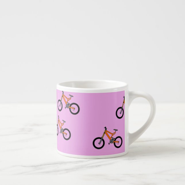 Cykler mönster på rosa espressomugg (Höger)
