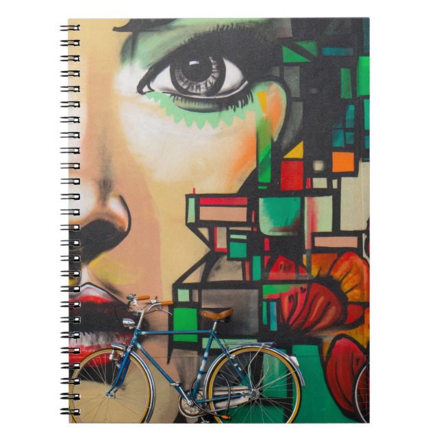 Cykler på Graffiti vägg Anteckningsbok (Framsidan)