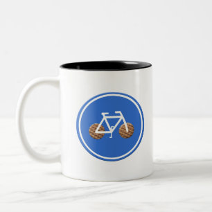 Cykling i Nederländerna på stroopwafels. Två-Tonad Mugg