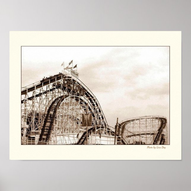 Cyklon Rollercoaster Poster (Framsidan)